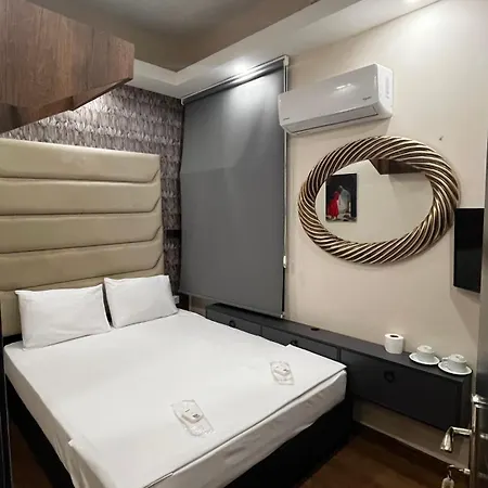 Ξενοδοχείο Taxim 34 *